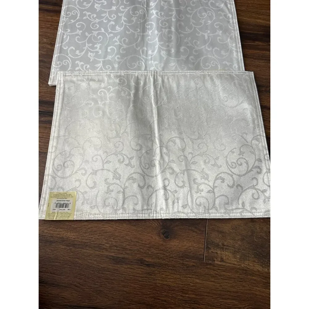 Lenox Placemat Set of 2 Opal Innocence NEW Ivory Bridal Wedding Formal Hosting